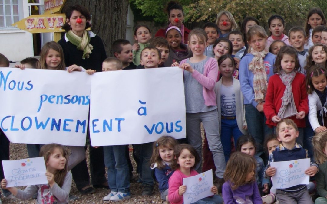 Bol de Riz à l’école Jeanne d’Arc pour soutenir les « Clowns Z’hôpitaux »: Merci aux Petits et aux Grands !