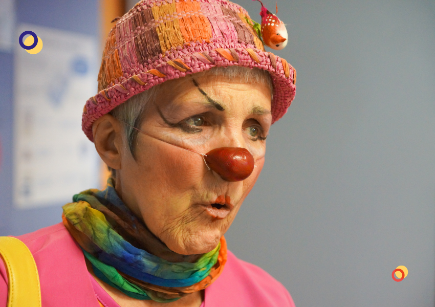Portrait de Gertrude, clown à l'hôpital